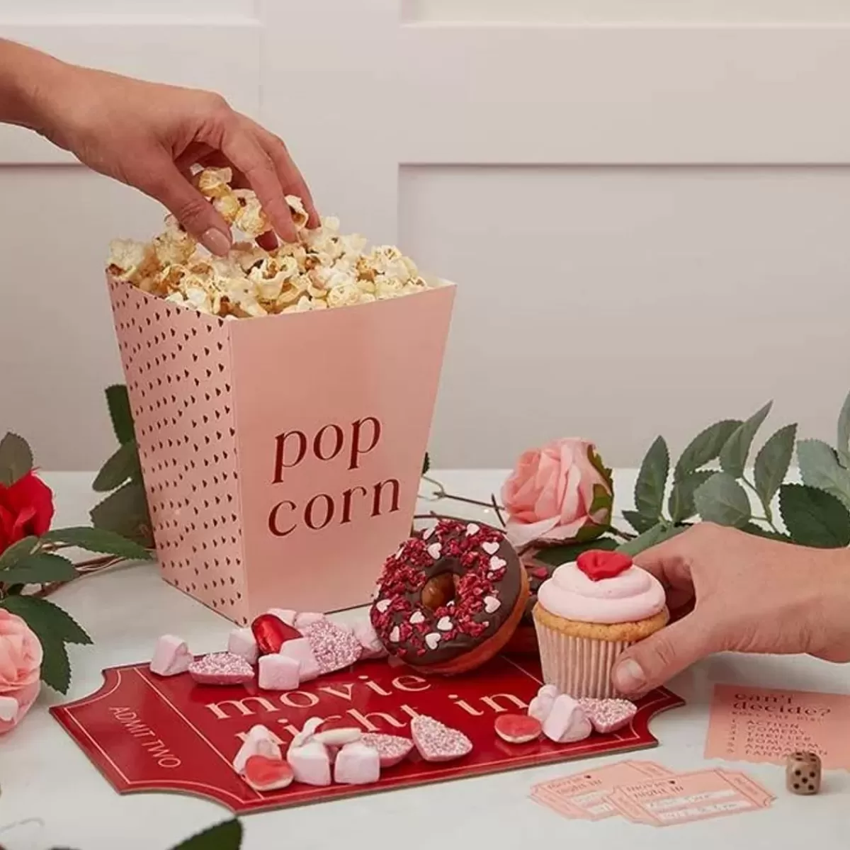 Valentijnsdag-Ginger Ray Movie Night Kit Met Spel You And Me