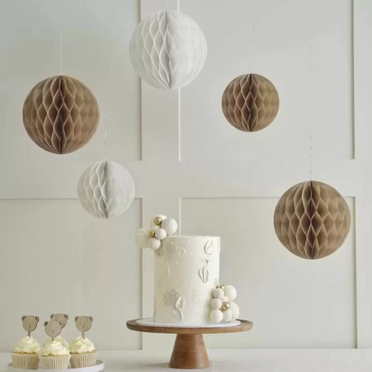 Teddy Bear-Ginger Ray Neutrale Honeycomb Decoratie | Stijlvol & Herbruikbaar