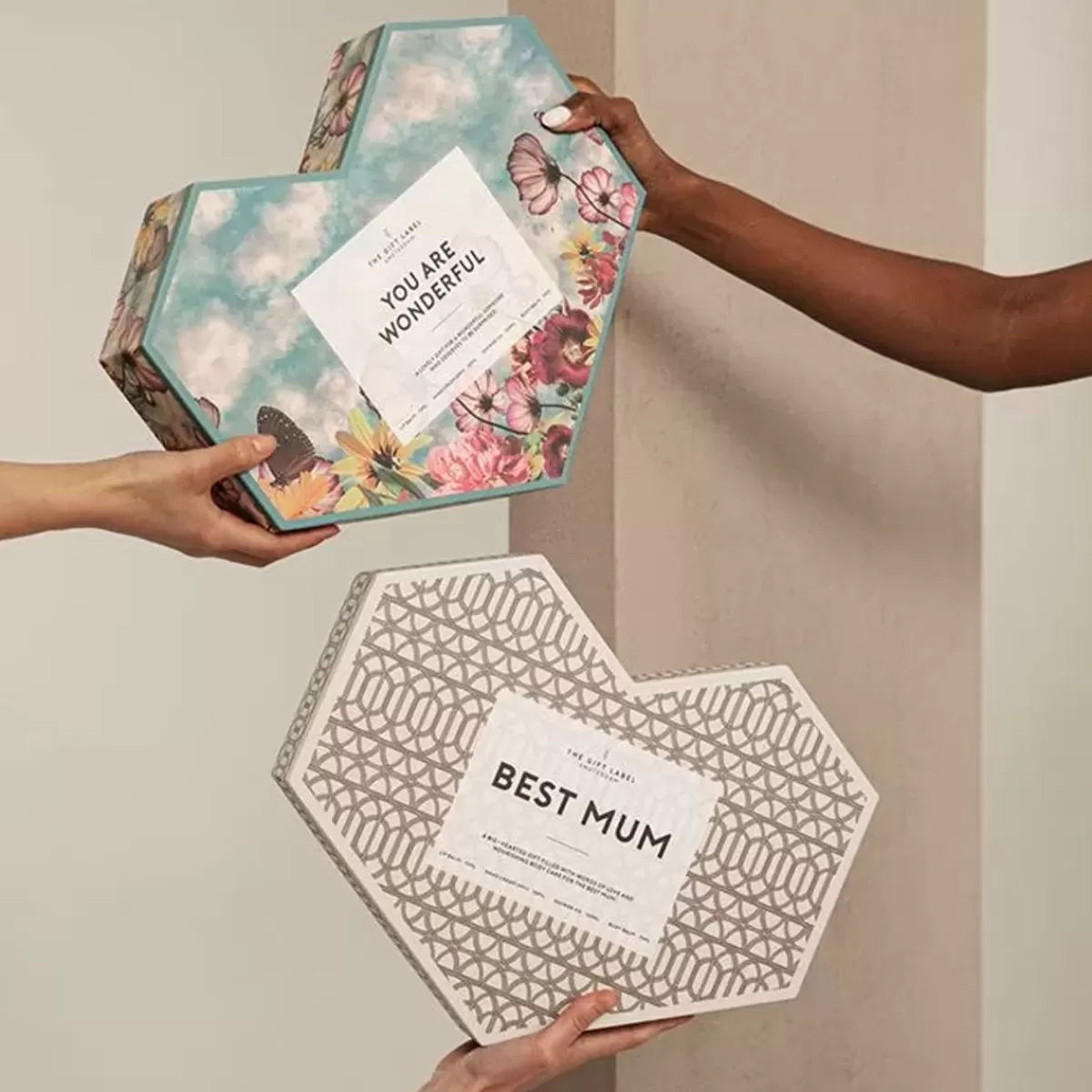 Verzorgingsproducten-The Gift Label You Are Wonderful Deluxe Heart Gift Box